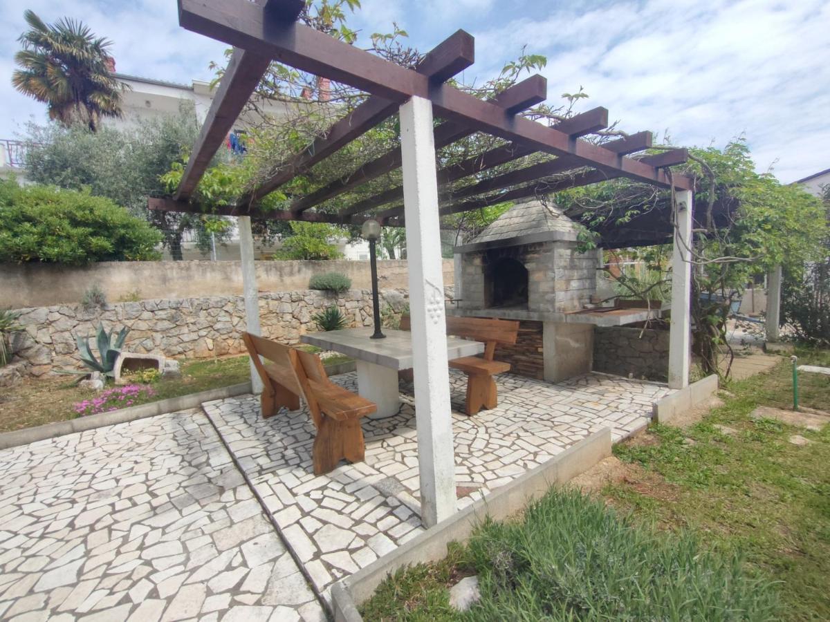 Apartment Alafetic Krk Town Exterior foto